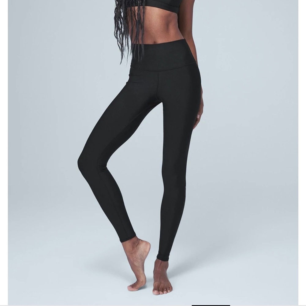 Alo Yoga High-Waist Airlift Legging Size Small
